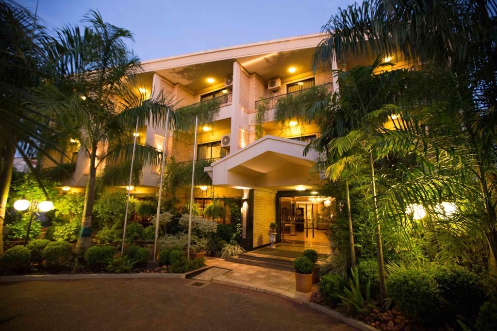 Las Ventanas Hotel Boutique Ciudad del Este Eksteriør billede